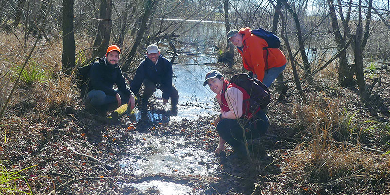 Dr. Todd Pierson from Kennesaw State University (Orange Hat), his graduate student Raquel Gonzales (Red Vest), Dr. Jeff Camper from Francis Marion University (Orange Hoodie), and Dr. Kiyoshi Sasaki from Winthrop University (Tan Hat). 